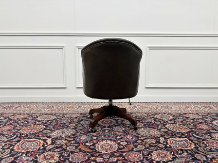 Klassiek-Engels-Antiek-Oud-Vintage-Wade-Chesterfield-Bureaustoel-Captain-Chair-Olijfgroen-Leder