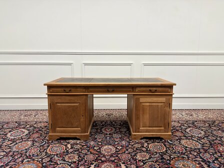 Klassiek-Engels-Antiek-Oud-Vintage-Chesterfield-Teak-Bureau-Desk-Bruin-Leder