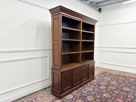 Klassiek-Engels-Antiek-Oud-Mahoniehout-Vintage-Chesterfield-Boekenkast-Kast