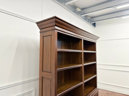 Klassiek-Engels-Antiek-Oud-Mahoniehout-Vintage-Chesterfield-Boekenkast-Kast