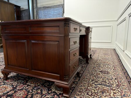Klassiek-Engels-Antiek-Oud-Vintage-Chesterfield-Bureau-Desk-Partnerdesk-Groen-Leder-Ingelegd