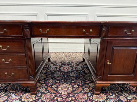 Klassiek-Engels-Antiek-Oud-Vintage-Chesterfield-Bureau-Desk-Partnerdesk-Groen-Leder-Ingelegd