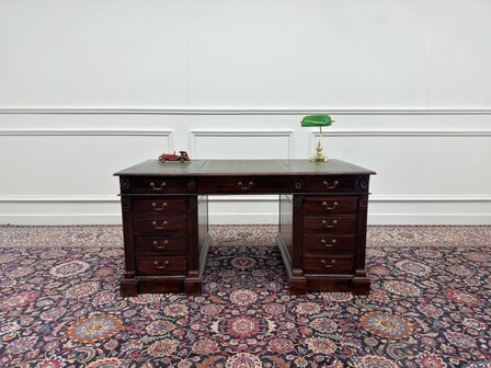 Klassiek-Engels-Antiek-Oud-Vintage-Chesterfield-Bureau-Desk-Groen-Leder-Ingelegd
