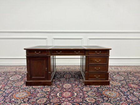 Klassiek-Engels-Oud-Antiek-Chesterfield-Vintage-Bureau-Desk-Partnerdesk-Groen-Leder
