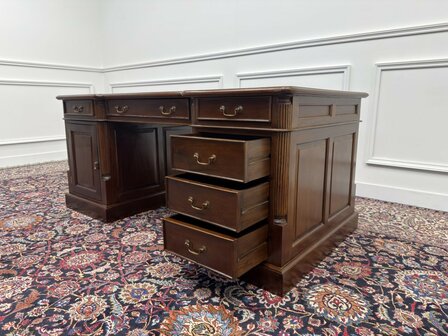 Klassiek-Engels-Oud-Antiek-Chesterfield-Vintage-Bureau-Desk-Partnerdesk-Groen-Leder