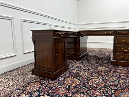 Klassiek-Antiek-Engels-Oud-Chesterfield-Originele-Globe-Wernicke-Bureau-Hoekbureau-Desk-Mahoniehout-Groen-Leder