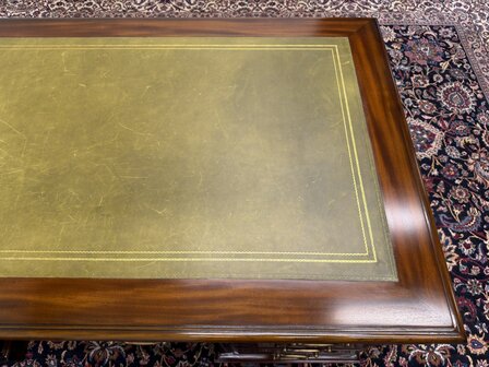 Klassiek-Antiek-Engels-Oud-Chesterfield-Originele-Globe-Wernicke-Bureau-Hoekbureau-Desk-Mahoniehout-Groen-Leder