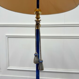 Pr.Gilt-Vloerlamp-Italiaanse-stijl-met-vergulde-afwerking-en-touwen-