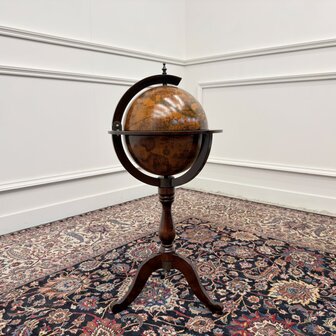 Klassiek-Engels-Italiaans--Antiek-Oud-Chesterfield-Globe-Barglobe-Vloermodel