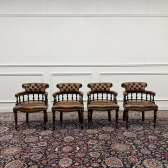 Klassiek-Engels-Antiek-Oud-Vintage-Springvale-Chesterfield-Set-Stoelen-Bureaustoel-Captain-Chair-Bruin-Cognac-Leder