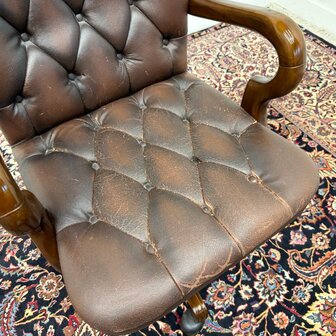 Klassieke-Chesterfield-bureaustoel-office-chair-bruin-7