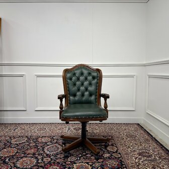 Klassiek-Engels-Antiek-Oud-Vintage-Chesterfield-Bureaustoel-President-Chair-Groen-Leder
