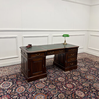 Klassiek-Engels-Oud-Antiek-Vintage-Chesterfield-Bureau-Desk-Groen-Leder