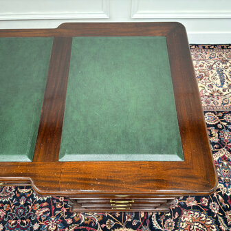 Klassiek-Antiek-Engels-Oud-Vintage-Chesterfield-Bureau-Desk-Groen-Leder