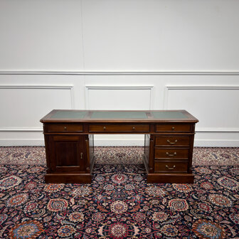 Klassiek-Antiek-Engels-Oud-Vintage-Chesterfield-Bureau-Desk-Groen-Leder