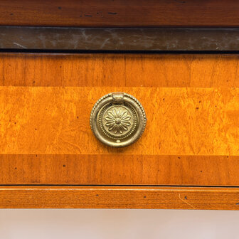 Klassiek-Engels-Antiek-Oud-Vintage-Chesterfield-Empire-Selva-Italiaans-Sidetable-Side-table-Sideboard