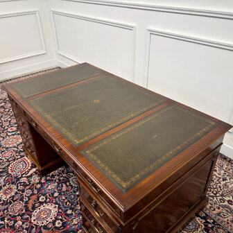 Klassiek-Engels-Antiek-Oud-Vintage-Chesterfield-Bureau-Desk-Groen-Leder