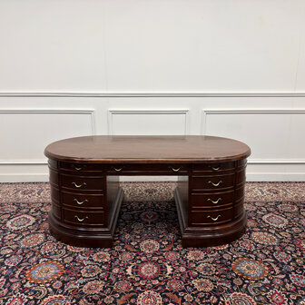 Klassiek-Engels-Antiek-Oud-Vintage-Chesterfield-Groot-Ovaal-Bureau-Desk
