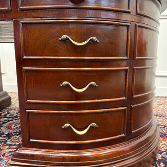 Klassiek-Engels-Antiek-Oud-Vintage-Chesterfield-Groot-Ovaal-Bureau-Desk