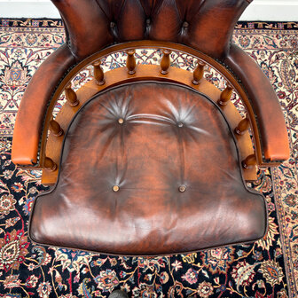 Klassiek-Engels-Antiek-Oud-Vintage-Chesterfield-Bureaustoel-Captain-Chair-Oxblood-Leder