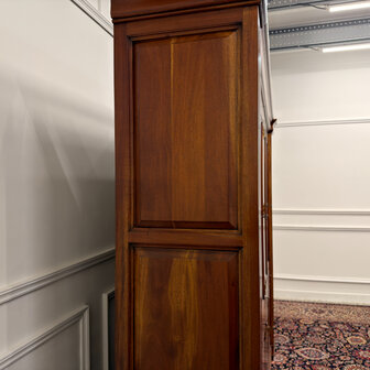 Klassiek-Engels-Antiek-Oud-Vintage-Chesterfield-Boekenkast-Bibliotheekkast-Kast