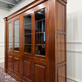 Klassiek-Engels-Antiek-Oud-Vintage-Chesterfield-Boekenkast-Bibliotheekkast-Kast