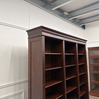 Klassiek-Engels-Antiek-Oud-Vintage-Chesterfield-Open-Boekenkast-Bibliotheekkast-Kast