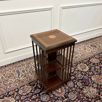 Klassiek-Engels-Antiek-Oud-Vintage-Chesterfield-Boekenmolen