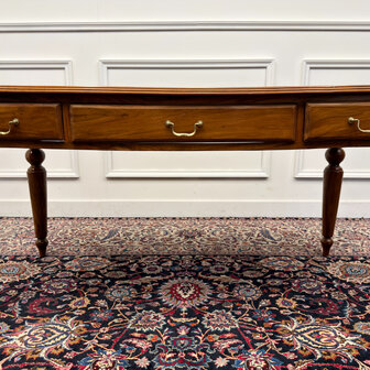 Klassiek-Engels-Antiek-Oud-Vintage-Chesterfield-Schrijftafel-Bureau-Desk-Zwart-Leder