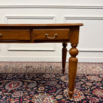 Klassiek-Engels-Antiek-Oud-Vintage-Chesterfield-Schrijftafel-Bureau-Desk-Zwart-Leder