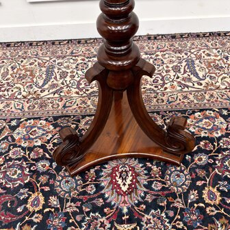 Klassiek-Engels-Antiek-Oud-Vintage-Chesterfield-Kapstok