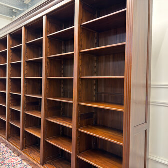 Klassiek-Engels-Antiek-Oud-Vintage-Chesterfiel-Grote-Open-Boekenkast-Kast-10