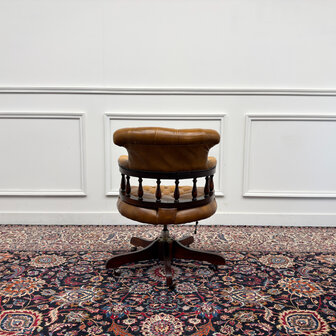 Klassiek-Engels-Antiek-Oud-Vintage-Chesterfiel-Bureaustoel-Captain-Chair-4