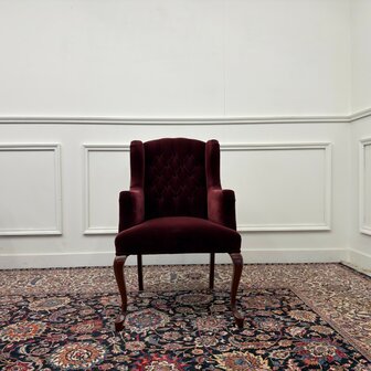 Klassiek-Engels-Antiek-Oud-Vintage-Chesterfield-Fauteuils-Oorfauteuils-Arm-Chairs-Fluweel-Oxblood-8