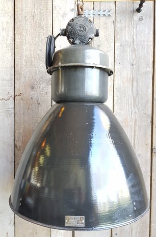 Grote antieke industriële emaille hanglamp 1