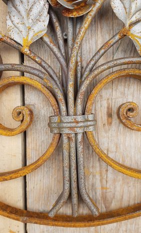 Rond-smeedijzer-element-decoratie-oranment-met-rozen-poort-hekwerk-deur-balkon-4