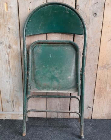 Industriele-klapstoel-stoel-tuinstoel-met-patina-stoer-vintage-retro-gemaakt-van-metaal-5