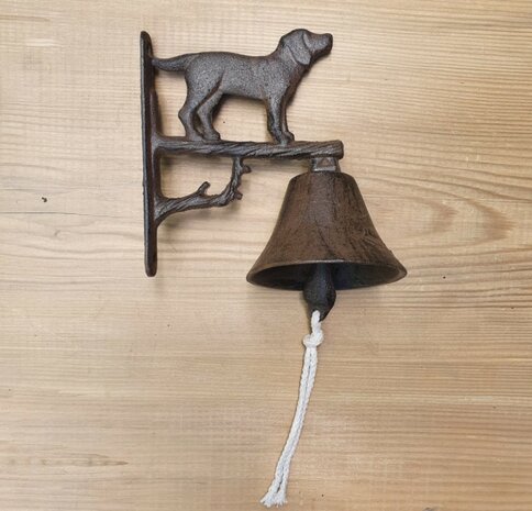 Gietijzeren-deurbel-bel-met-ornament-decoratie-hond-jachthond