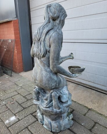 Antiek-brons-beeld-Vrouw-met-waterkruik-waterspuwer-fontein-4