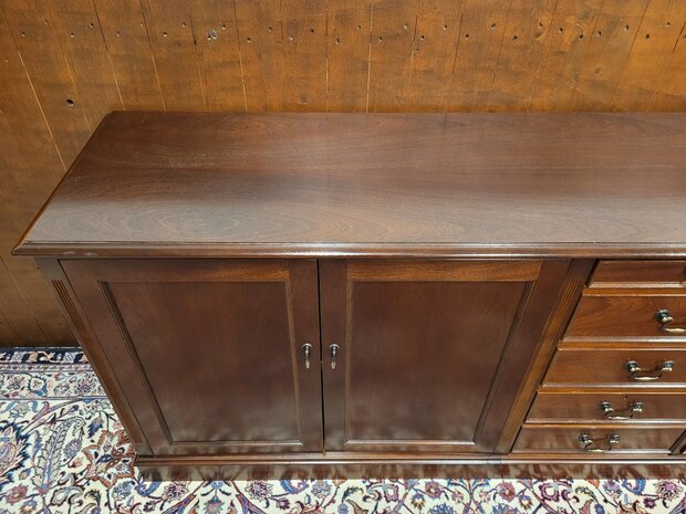 Klassiek-Engels-Mahonie-Chesterfield-Dressoir-Ladekast-Kantoorkast-13