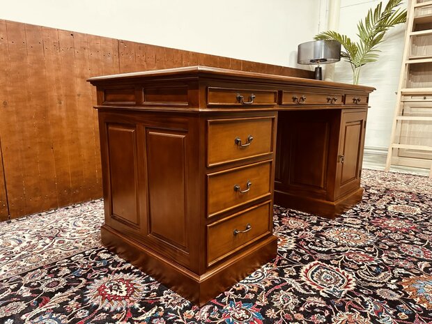 Klassiek-Antiek-Chesterfield-Engels-Bureau-Desk-Partnerdesk-6