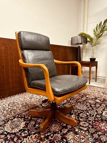 Klassiek-Engels-Heldense-Exclusive-Chesterfield-Bureaustoel-President-Chair