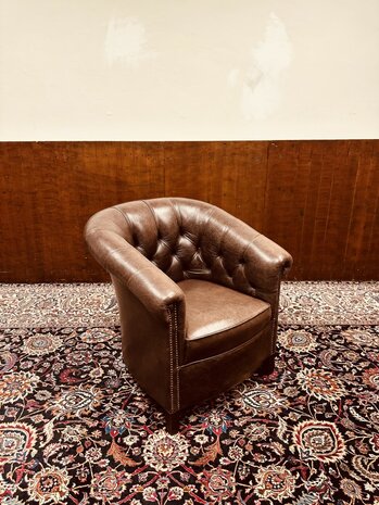 Klassiek-Engels-Chesterfield-Springvale-Fauteuil-Byron-Tub-Chair