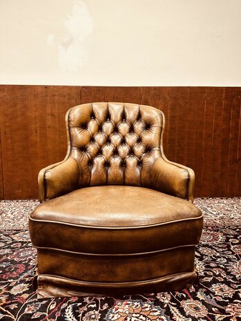 Klassiek-Engels-Antiek-Chesterfield-Fauteuil