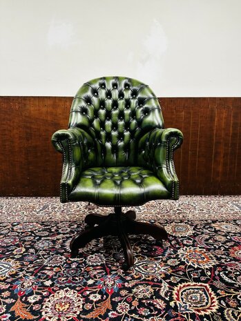 Engels-Chesterfield-Director-Chair-Bureaustoel