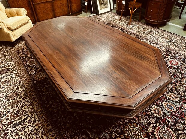 Klassiek-Engelse-Vergadertafel