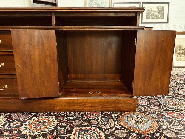 Klassiek-Engels-Chesterfield-Hoekbureau