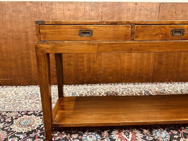 Engels-Eichholtz-Side-table-Dressoir