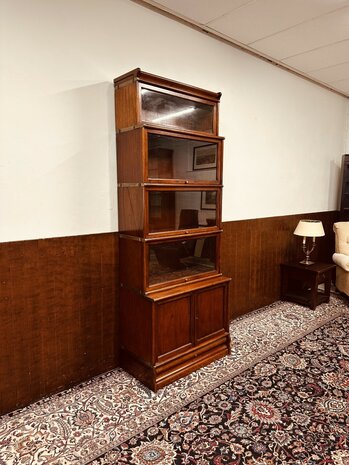 Originele-Globe-Wernicke-Boekenkast