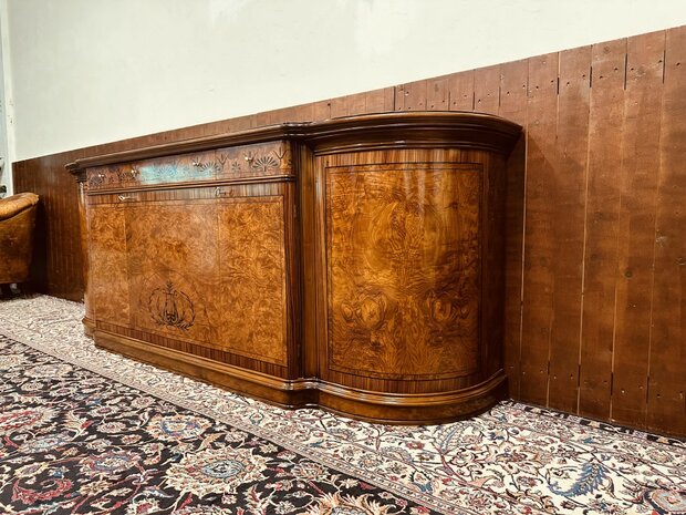 Antieke-Italiaanse-Grote-Dressoir